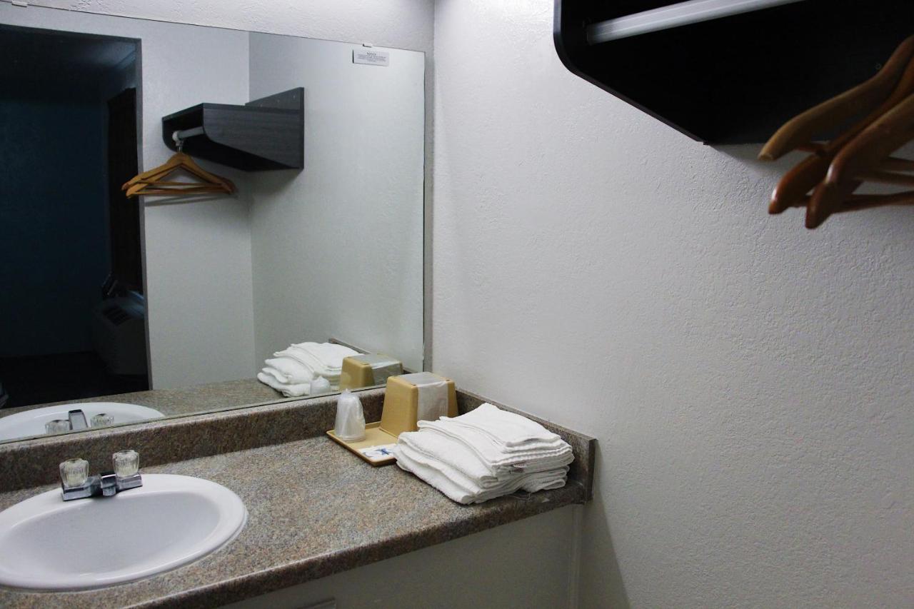 Texinn Motel New Boston Екстер'єр фото