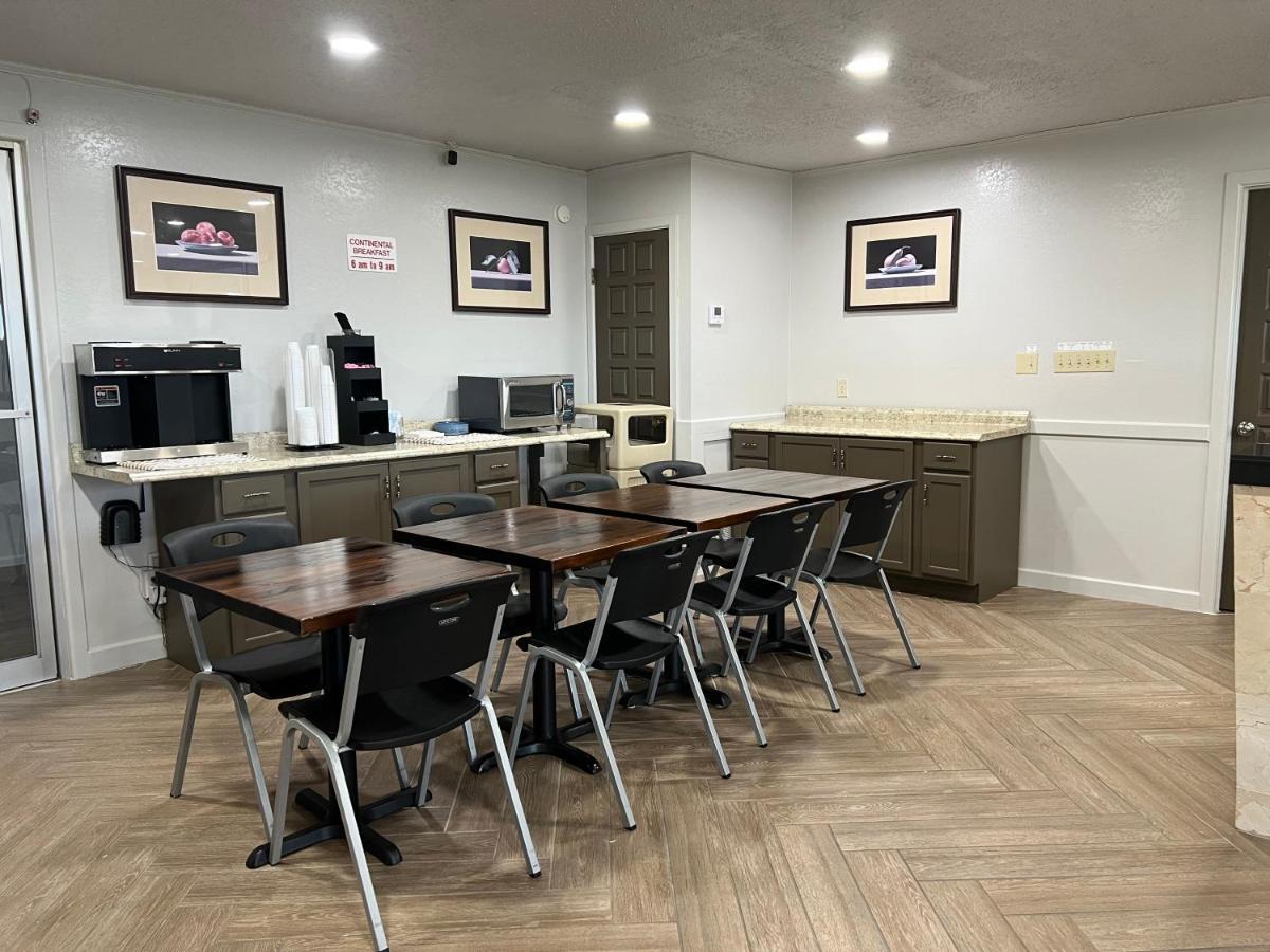 Texinn Motel New Boston Екстер'єр фото